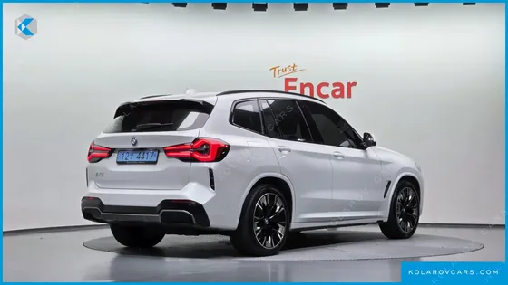 BMW IX3 M SPORTS