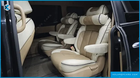 KIA CARNIVAL 9-SEATER PRESTIGE