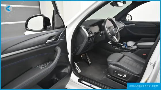 BMW IX3 M SPORTS