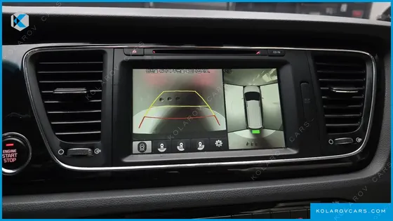 KIA CARNIVAL 7-SEATER LIMOUSINE