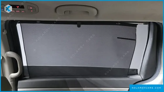 KIA CARNIVAL 7-SEATER LIMOUSINE