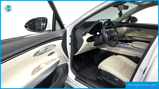 GENESIS GV70 2.5T GASOLINE 2WD