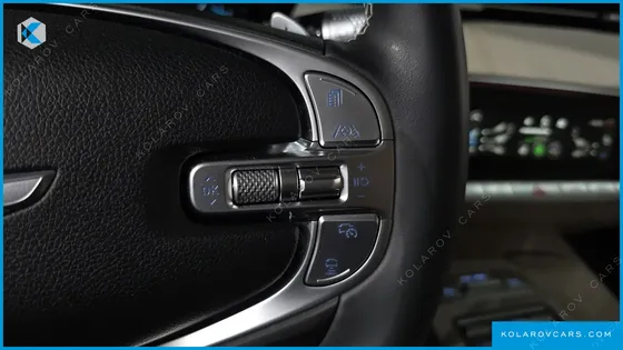 GENESIS GV70 2.5T GASOLINE 2WD