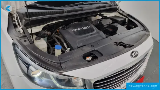 KIA CARNIVAL 9-SEATER PRESTIGE
