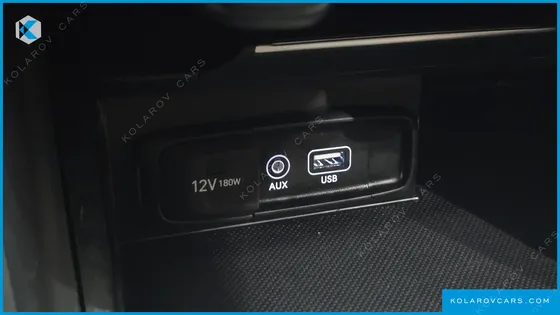 GENESIS G70 2.0T AWD