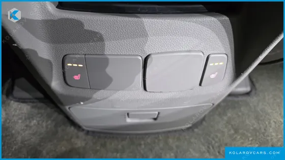 KIA CARNIVAL 9-SEATER PRESTIGE
