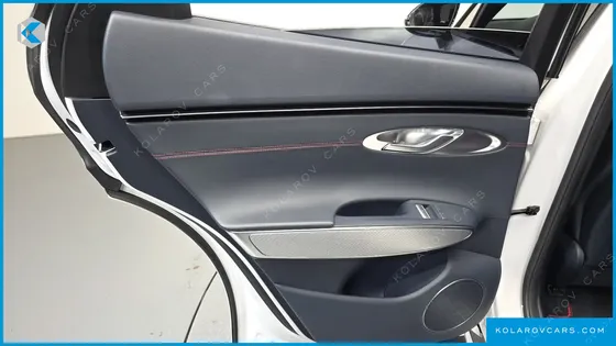 GENESIS GV70 2.5T GASOLINE 2WD