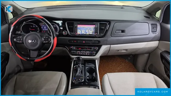 KIA CARNIVAL 9-SEATER PRESTIGE