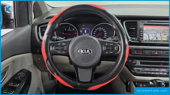 KIA CARNIVAL 9-SEATER PRESTIGE