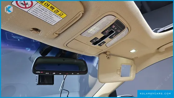 KIA CARNIVAL 9-SEATER NOBLESSE