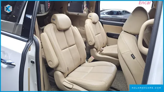 KIA CARNIVAL GASOLINE 9-SEATER NOBLESSE