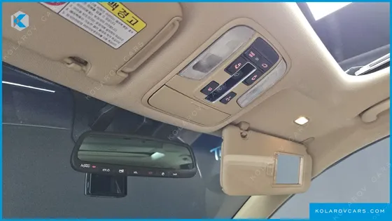 KIA CARNIVAL GASOLINE 9-SEATER NOBLESSE