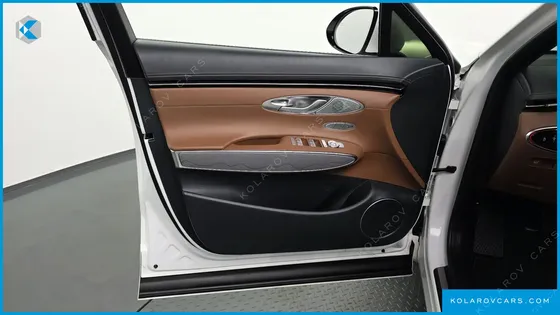 GENESIS GV70 2.5T GASOLINE 2WD