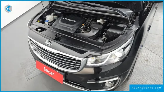 KIA CARNIVAL 9-SEATER PRESTIGE