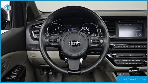 KIA CARNIVAL 9-SEATER PRESTIGE