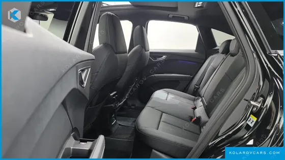 AUDI Q4 E-TRON 45 PREMIUM SPORTBACK