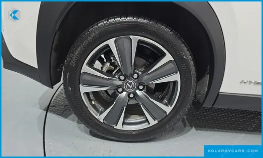 LEXUS UX 2.0 AWD