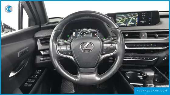 LEXUS UX 2.0 AWD