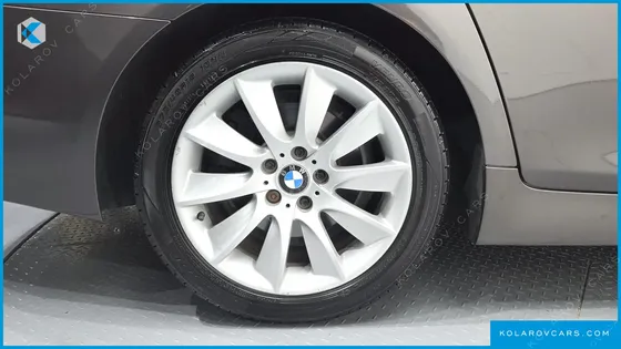 BMW 5 SERIES 528I XDRIVE