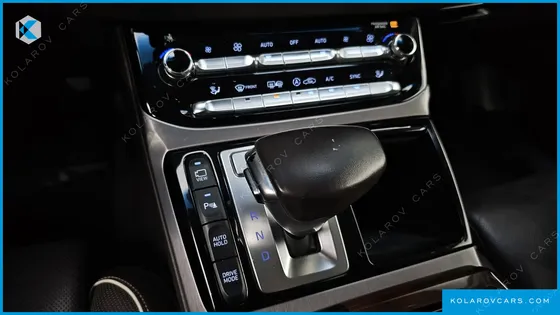 GENESIS EQ900 5.0 GDI AWD