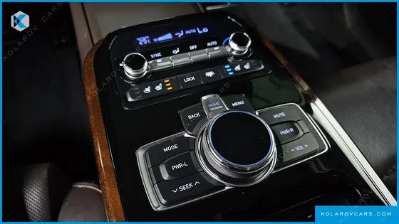 GENESIS EQ900 5.0 GDI AWD