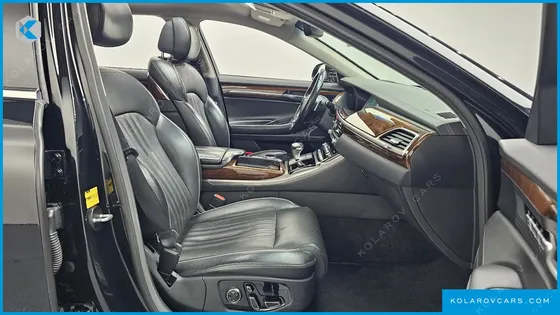 GENESIS EQ900 3.8 GDI AWD