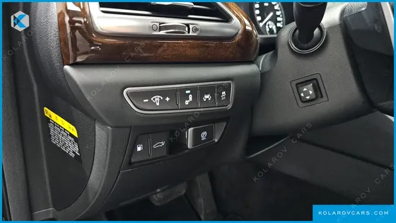 GENESIS EQ900 3.8 GDI AWD
