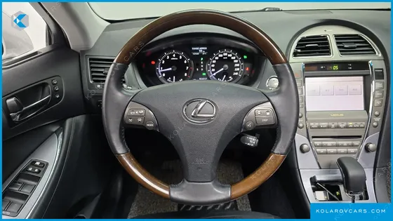 LEXUS ES SUPERIOR