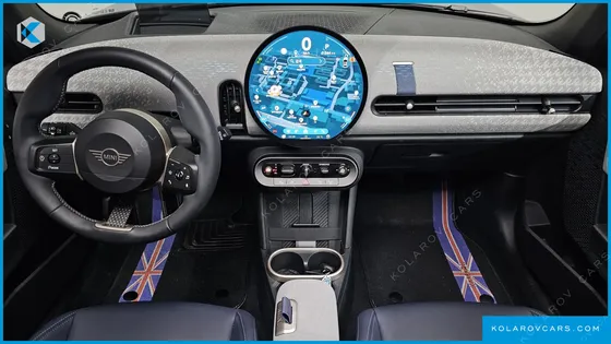 MINI COOPER 5 DOOR FAVOURED