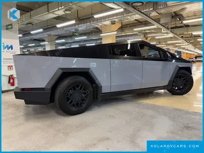 TESLA CYBERTRUCK CYBERBEAST