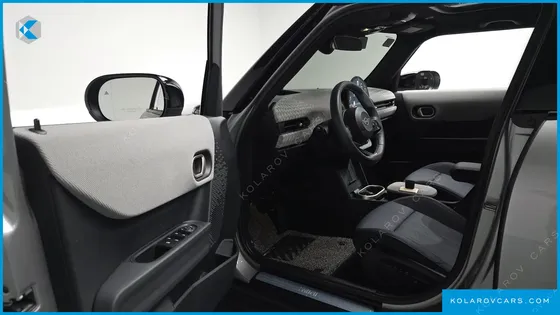 MINI COOPER 5 DOOR FAVOURED