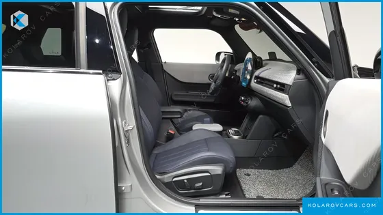 MINI COOPER 5 DOOR FAVOURED