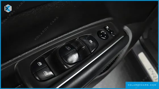 RENAULT KOREA QM6 (KOLEOS) 2.0 GDE PREMIERE 2WD