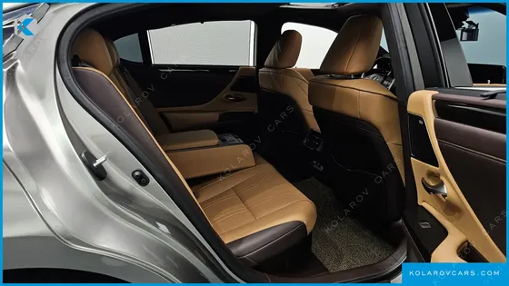 LEXUS ES EXECUTIVE