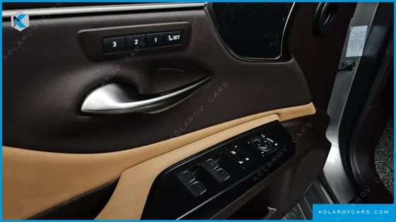 LEXUS ES EXECUTIVE