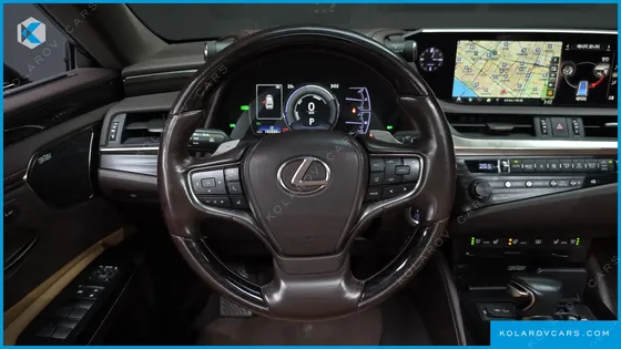 LEXUS ES EXECUTIVE
