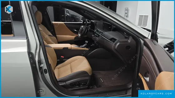 LEXUS ES LUXURY PLUS