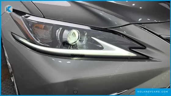 LEXUS ES LUXURY PLUS