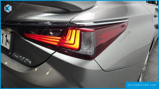 LEXUS ES LUXURY PLUS