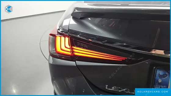 LEXUS ES LUXURY PLUS