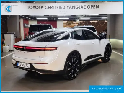 TOYOTA CROWN 2.4 4WD DUAL BOOST HYBRID