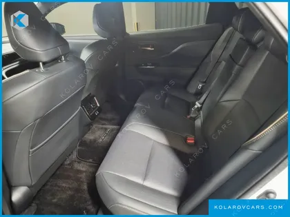 TOYOTA CROWN 2.4 4WD DUAL BOOST HYBRID