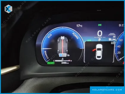TOYOTA CROWN 2.4 4WD DUAL BOOST HYBRID