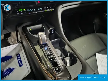 TOYOTA CROWN 2.4 4WD DUAL BOOST HYBRID