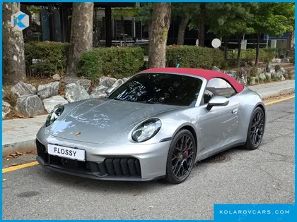PORSCHE 911 CARRERA 4 GTS CABRIOLET