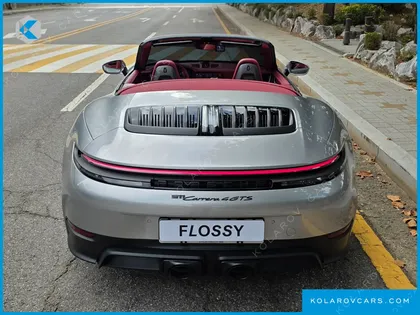 PORSCHE 911 CARRERA 4 GTS CABRIOLET