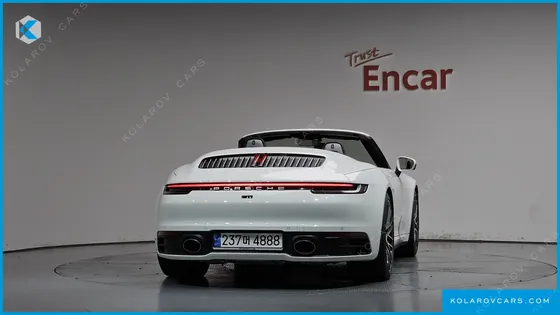 PORSCHE 911 CARRERA 4 CABRIOLET