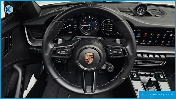 PORSCHE 911 CARRERA 4 CABRIOLET