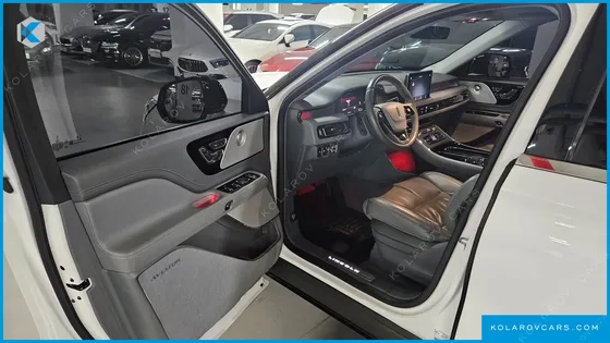 LINCOLN AVIATOR 3.0 RESERVE  AWD