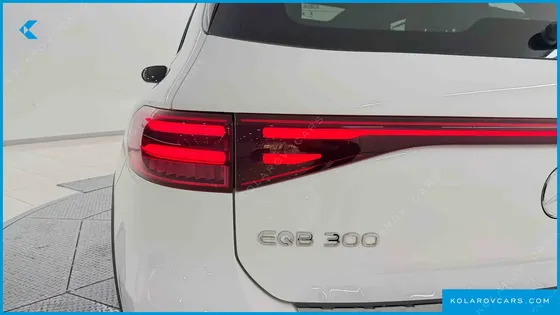 MERCEDES EQB EQB300 4MATIC PROGRESSIVE